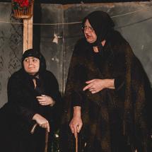 A vén bakancsos és a fia a huszár